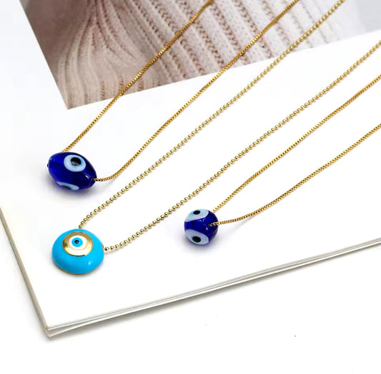 Glass Turkish evil eye necklace | Erika Williner Designs